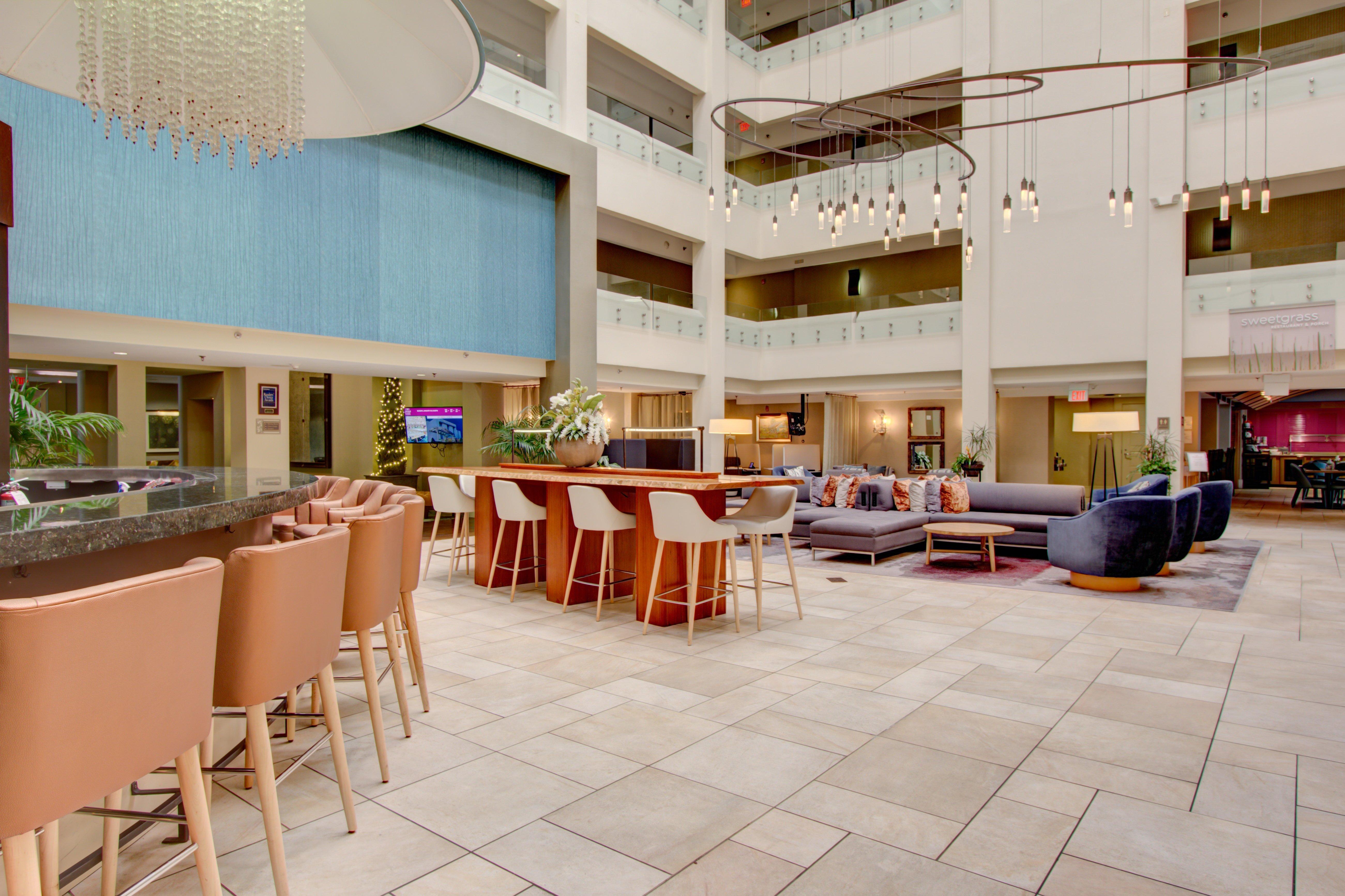 Crowne Plaza Charleston By Ihg Hotel North Charleston Exterior photo